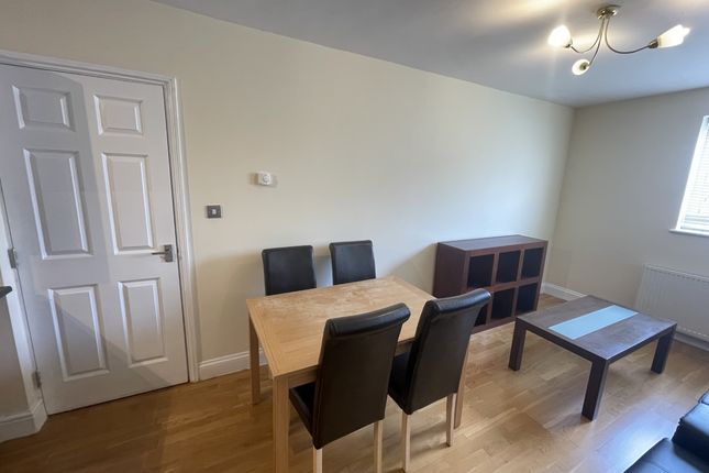 Thumbnail Flat to rent in Kilburn High Road, London