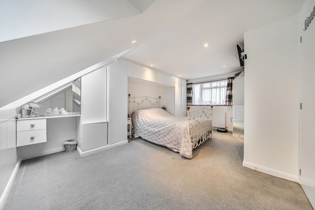 4-bed semi-detached on 192, Bexley Lane, Sidcup, £600,000