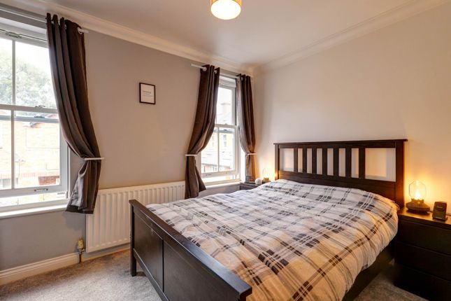 Flat 11, Salisbury Heights, Salisbury Road, Blandford Forum photo 4