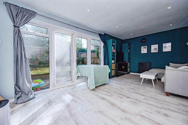 56, St Johns Court, St. Albans photo 3