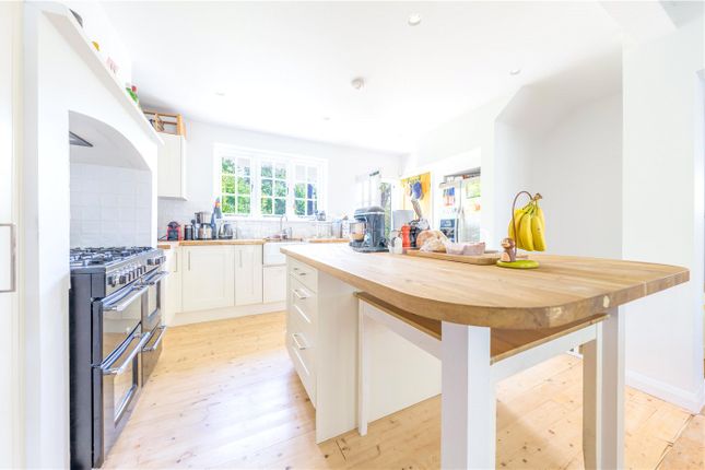 70, Erskine Hill, London photo 3