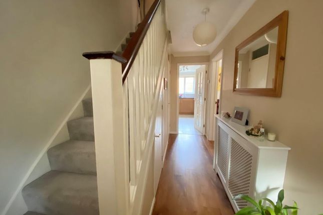 Link-detached house to rent in Darent Place, Didcot, Oxfordshire