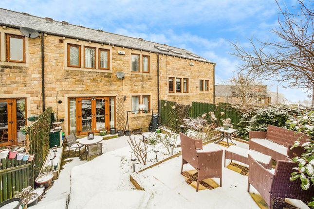 Thumbnail Town house for sale in Hall Bank Lane, Mytholmroyd, Hebden Bridge