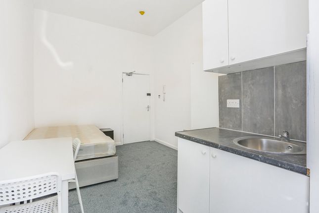 Room 15, 78, Guilford St, London photo 2