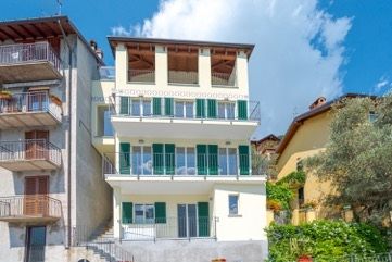 Property for sale in Provincia Di Como, Lombardy, Italy