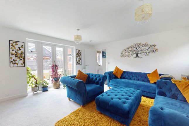 7, St. Vincent Avenue, Milton Keynes photo 5