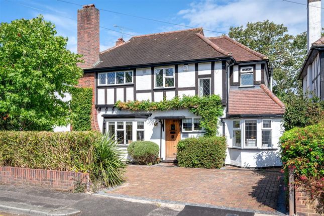 4-bed detached on April Cottage, Squirrels Way, Epsom, £1,250,000