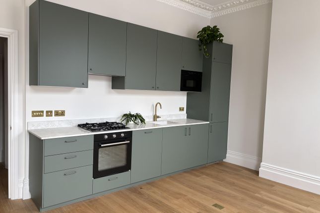 357, North End Road, London photo 3