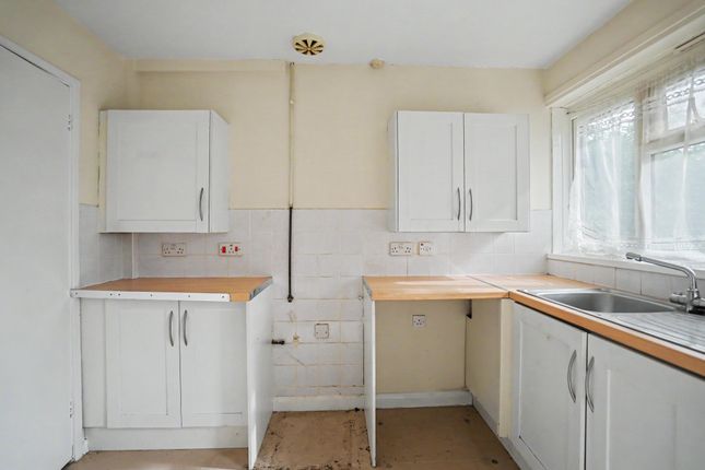 67, Kent photo 4