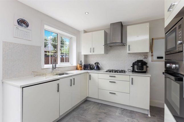 15, Buckingham Court, South Lanarkshire photo 4