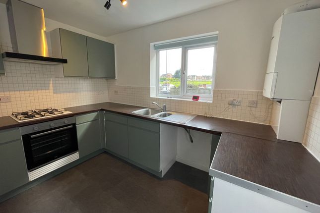 44 Drake Avenue, Manchester photo 5