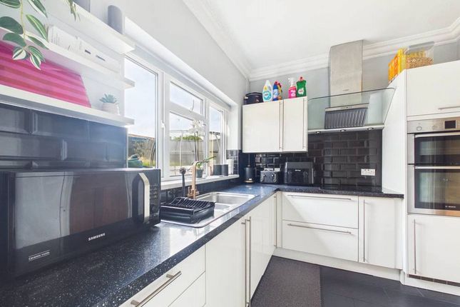 126, Grange Road, Gloucester photo 4
