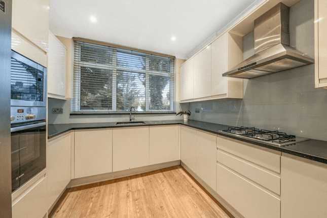 Terraced house to rent in Loudoun Road, St Johns Wood, London