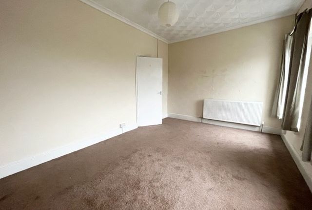 Property to rent in High Street, Abertridwr, Caerphilly