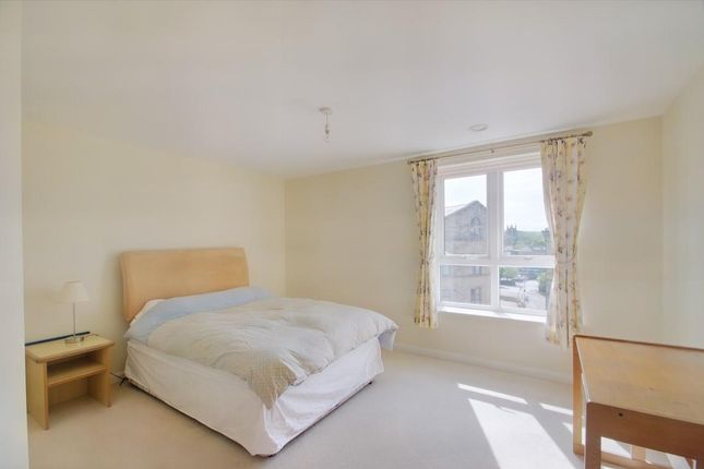 Flat for sale in Court Lane, Skipton