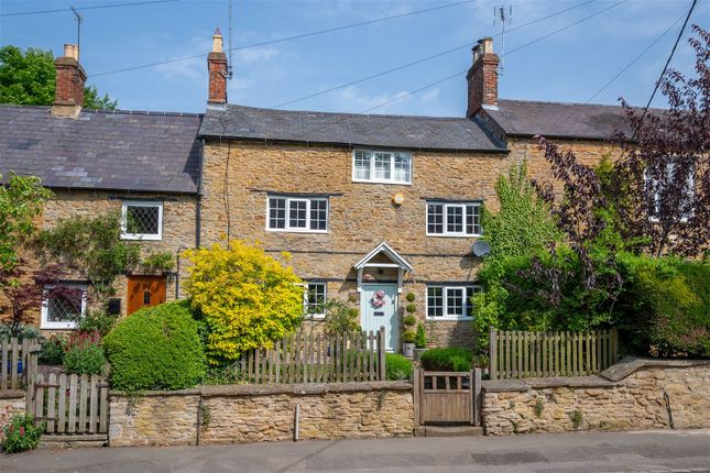 Thumbnail Cottage for sale in High Street, Croughton, Brackley