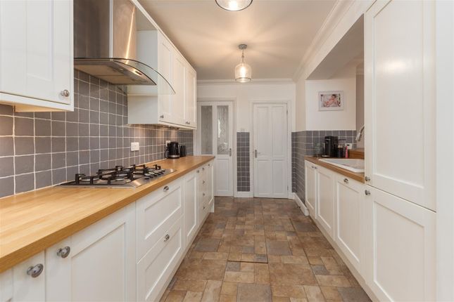 6, Homfray Avenue, Morecambe photo 4