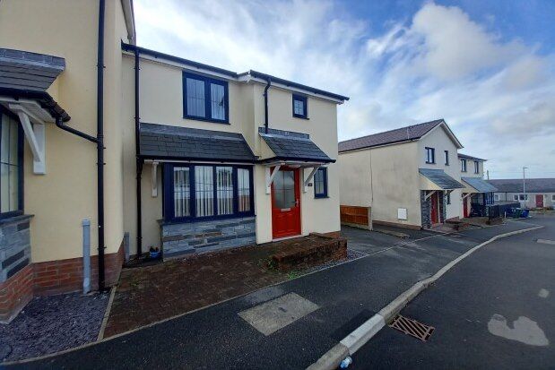 Property to rent in Fron Deg, Caernarfon LL54