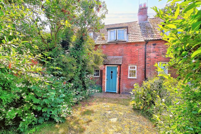 Thumbnail Cottage for sale in Bursledon Terrace, High Street, Shipton Bellinger, Tidworth