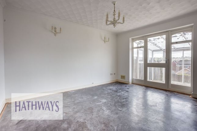 7 Conifer Close, Newport photo 4