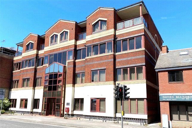 1-bed flat on 5, York House, Farnborough, £155,000
