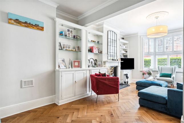 Terraced house to rent in Waynflete Street, London