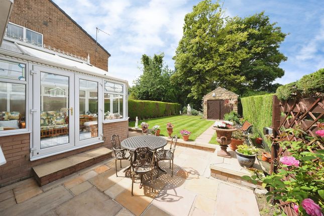 8, Stubbin Close, Rotherham photo 4