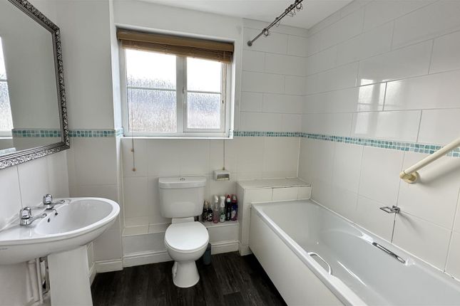 45, Snowdrop Crescent, Launceston photo 3