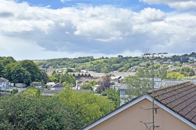 9 Devington Hall, Truro photo 2
