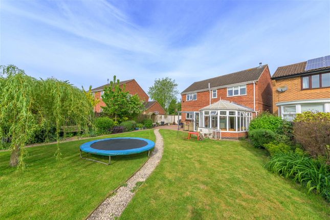 Detached house for sale in Longcliffe Road, Grantham