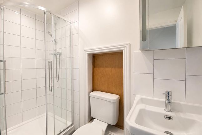 Flat Second Floor, 88, Shirehampton Road, Stoke Bishop photo 5