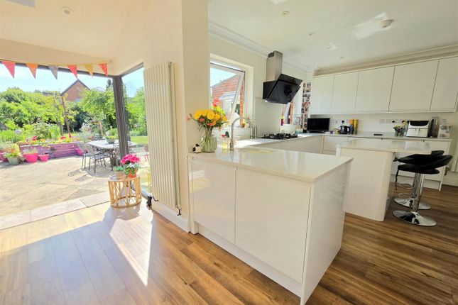 57, Green Lane, Hucclecote photo 4