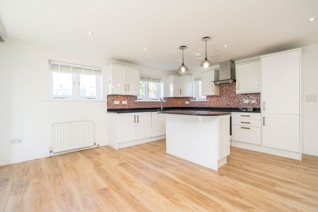 157, Ealing Road, Brentford photo 3