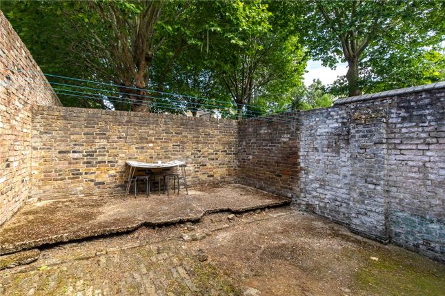 172, Bollo Bridge Road, London photo 4