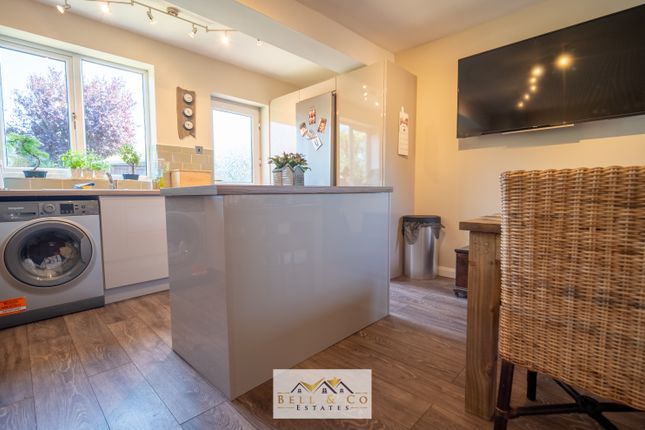 6, Worksop Road, Sheffield photo 4