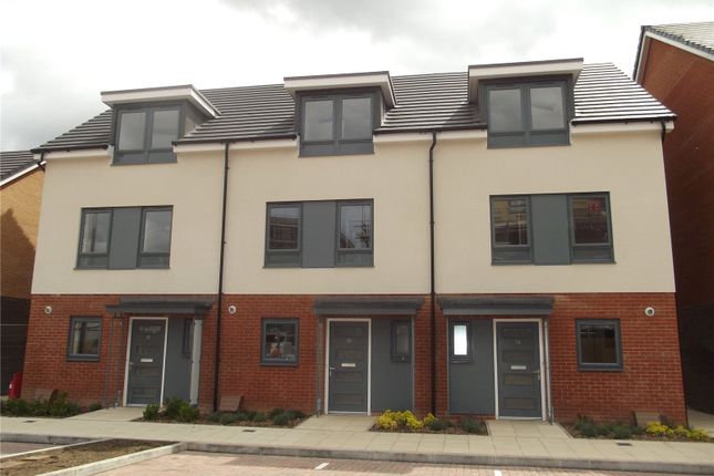 Thumbnail Terraced house for sale in Padworth Avenue, Reading