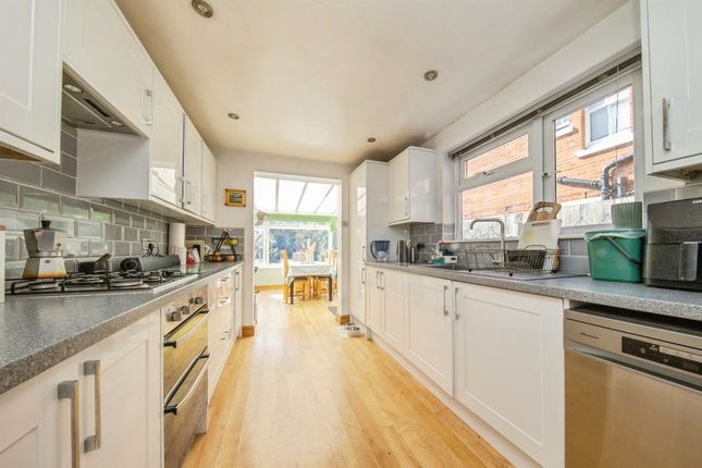 19, Claudius Road, COLCHESTER photo 4