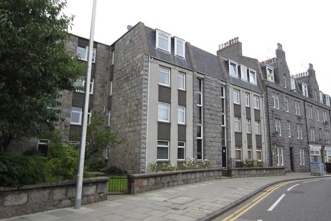 Thumbnail Flat to rent in Claremont Gardens, Aberdeen