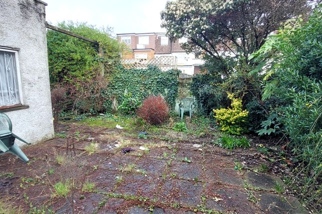 18, Moresby Road, London photo 3