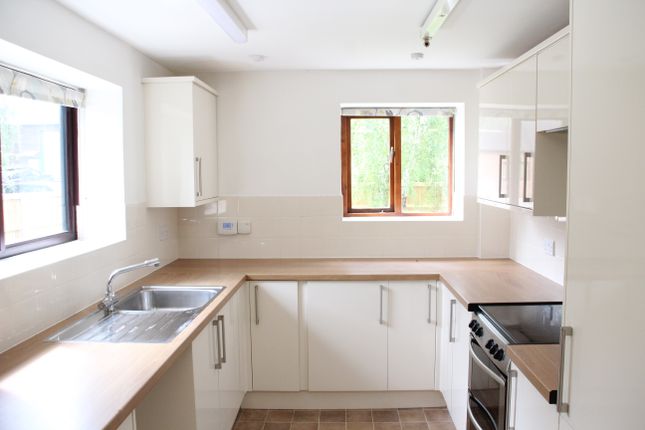 Parlour Cottage, Wantage Road, Great Shefford photo 2