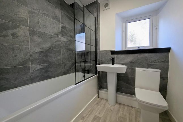 44, Castle Street, Abertillery photo 2