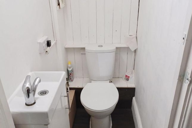 9.Jpg