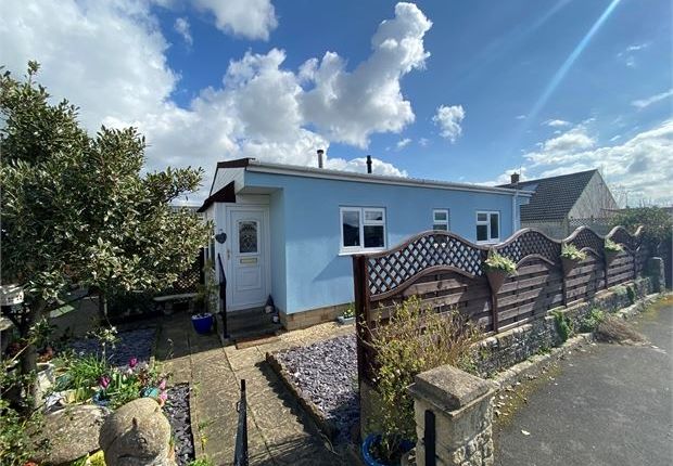 Thumbnail Mobile/park home for sale in Hill View Park, Locking Road, Weston Super Mare, N Somerset.