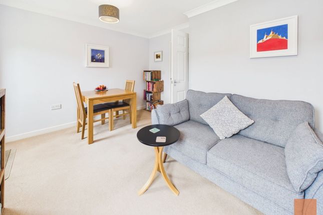 31, Pentowan Gardens, Hayle photo 4