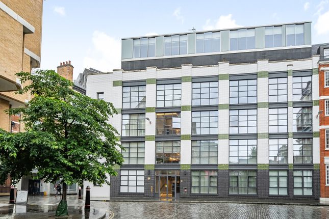 Thumbnail Flat for sale in Bartholomew Close, Barbican
