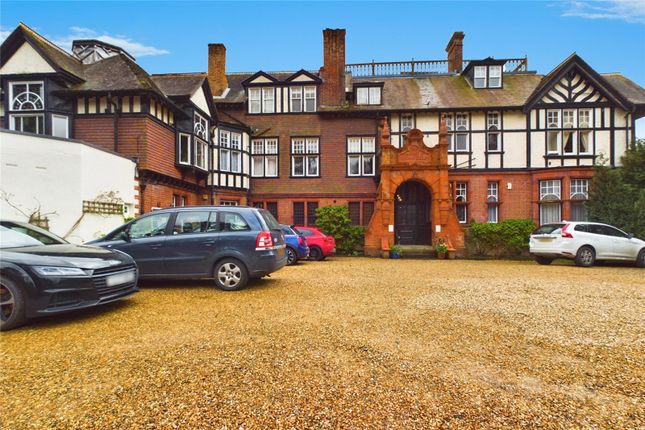 Flat for sale in Bucklebury Place, Upper Woolhampton, Reading, Berkshire