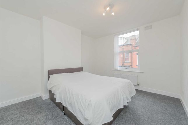5, Greenock Terrace, Leeds photo 5