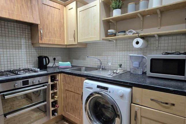 Apartment 117, Caldon House, Waxlow Way, Northolt photo 2