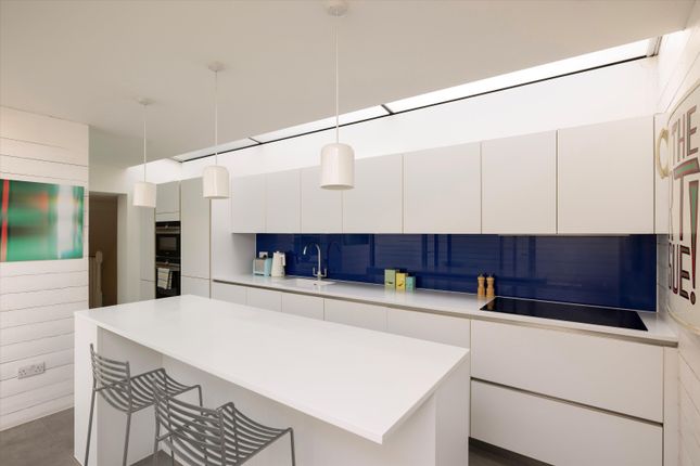 6, Malvern Terrace, London photo 4