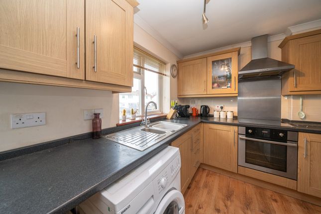 67 Everest Way, Hemel Hempstead photo 3